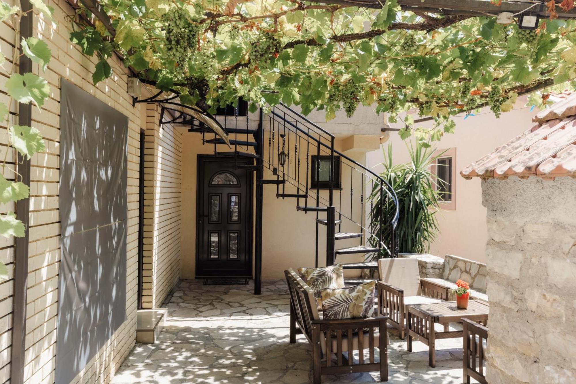 Zoi Apartment Kotor Exterior photo