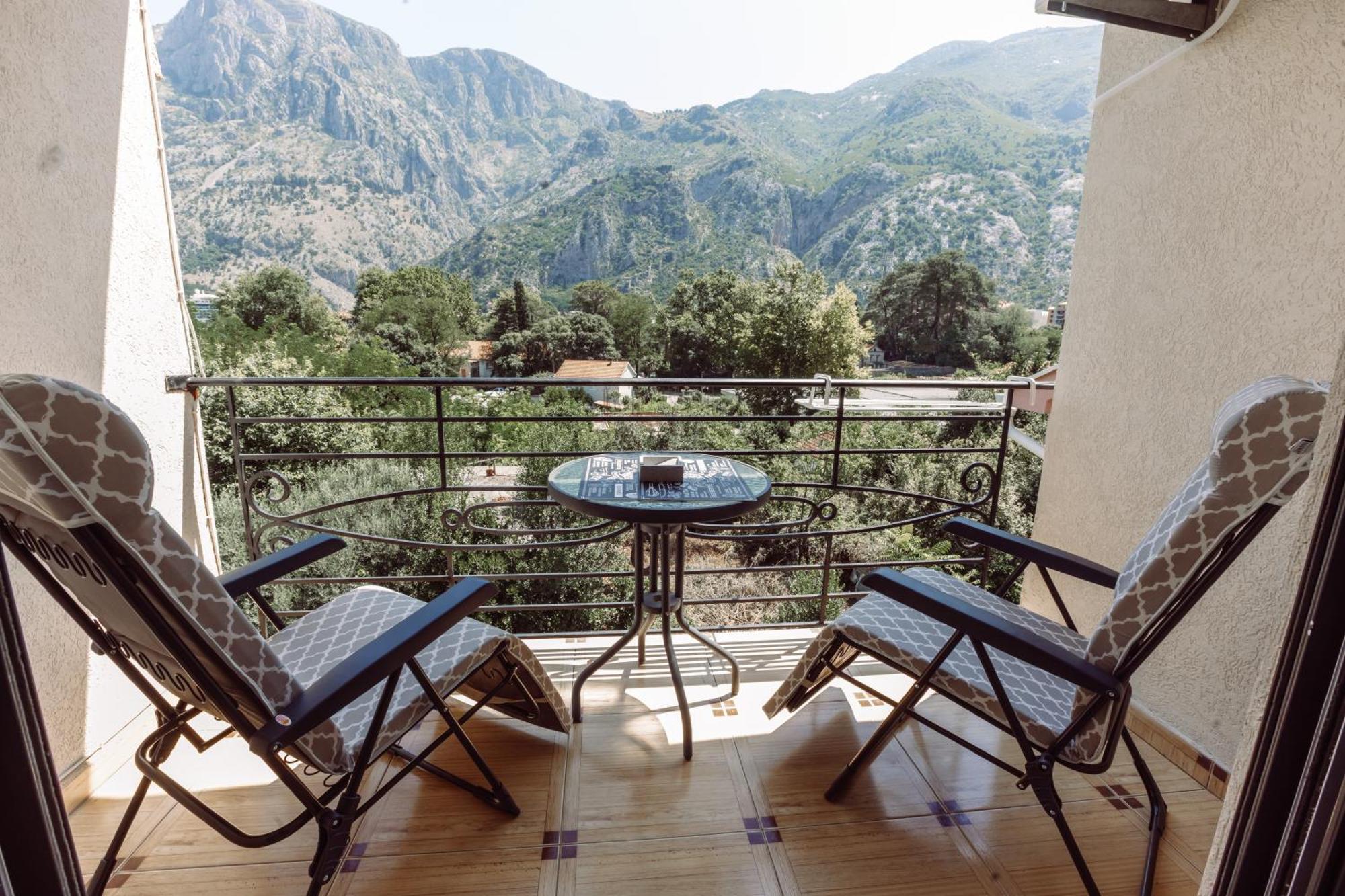 Zoi Apartment Kotor Exterior photo